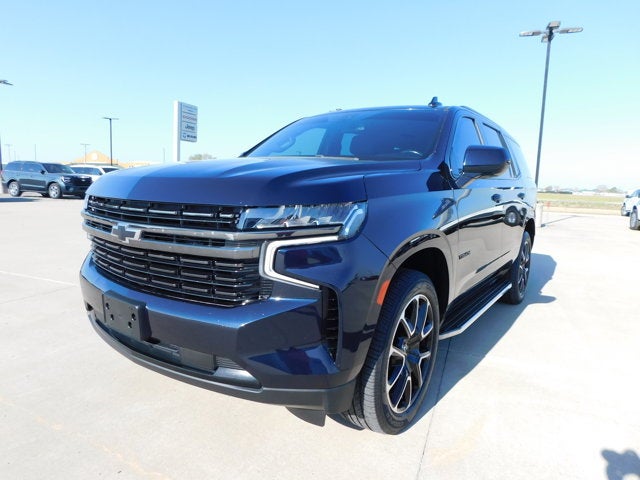 2021 Chevrolet Tahoe 4WD RST in Midnight Blue Metallic — front three-quarter view